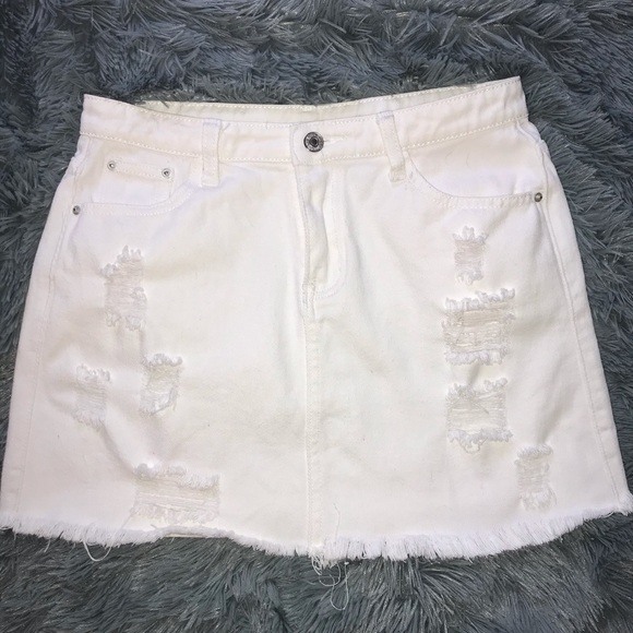 White ripped jean skirt - Picture 1 of 1